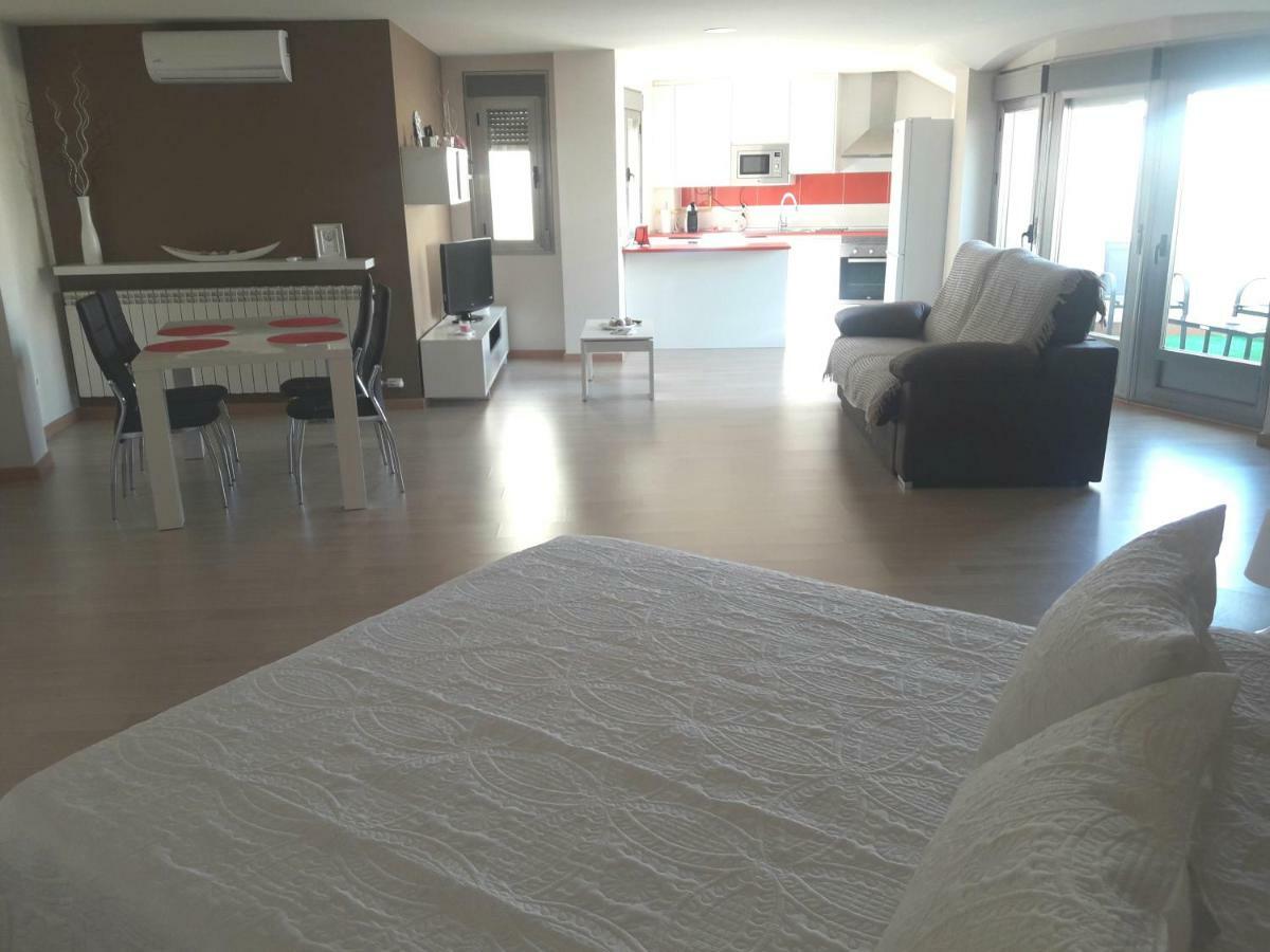 Apartamento Atico Appartement Valdepeñas Buitenkant foto